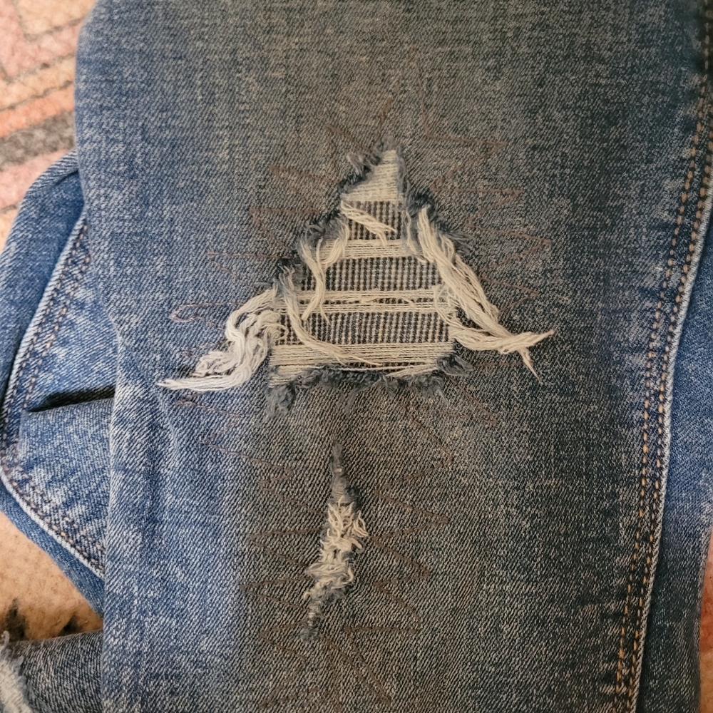 High Rise Rockstar Jeans - Picture 4 of 4